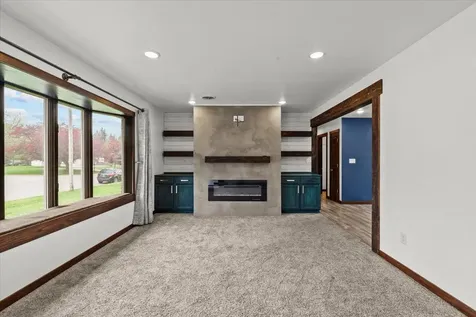 248 Wegener Drive Breckenridge MN 56520