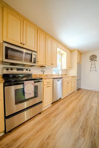 5976 County Road 141 Saint Augusta MN 56301