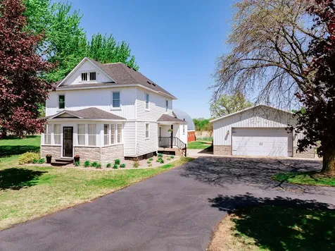 5976 County Road 141 Saint Augusta MN 56301
