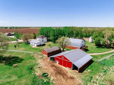5976 County Road 141 Saint Augusta MN 56301