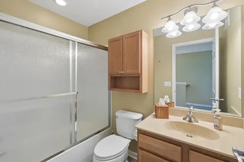 12219 82nd Avenue N Maple Grove MN 55369