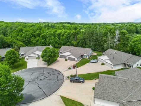 1382 4th Avenue NW Milaca MN 56353