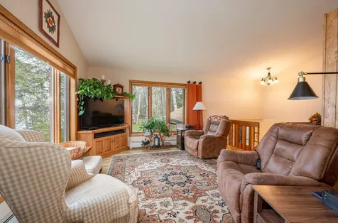 32270 Rabbit Run Cohasset MN 55721