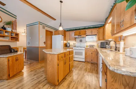 32270 Rabbit Run Cohasset MN 55721