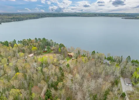 32270 Rabbit Run Cohasset MN 55721