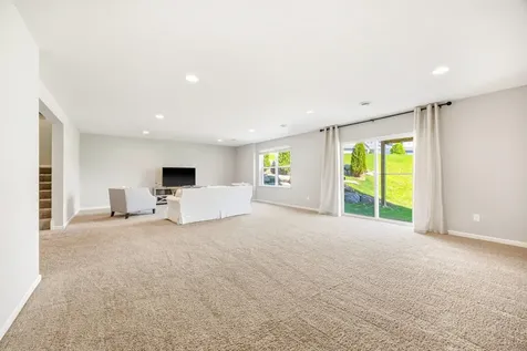 1088 Rosemary Court Chaska MN 55318