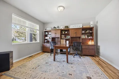 1088 Rosemary Court Chaska MN 55318