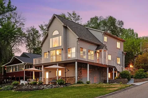 13530 Norelius Lane Lindstrom MN 55045