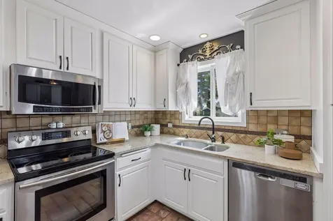 13530 Norelius Lane Lindstrom MN 55045