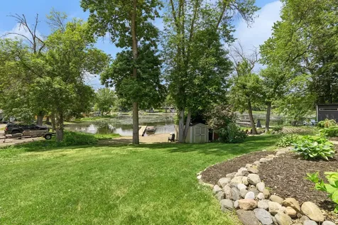 13530 Norelius Lane Lindstrom MN 55045