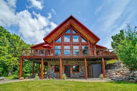 20529 Round Lake Road Luck WI 54853