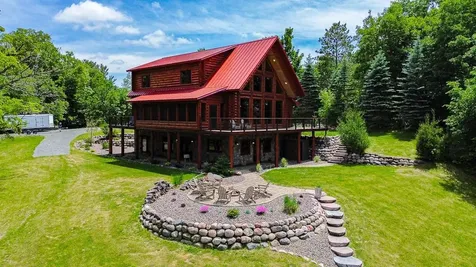 20529 Round Lake Road Luck WI 54853