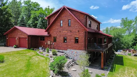 20529 Round Lake Road Luck WI 54853