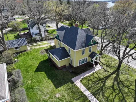 424 6th Avenue W Alexandria MN 56308