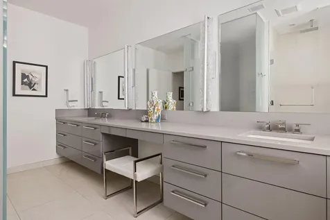 301 Kenwood Parkway Minneapolis MN 55403