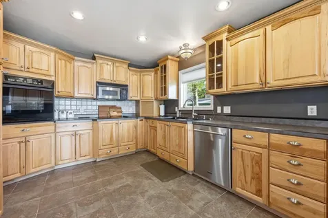 14473 Barnes Drive Detroit Lakes MN 56501