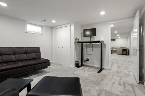 1437 E Gateway Circle S Fargo ND 58103