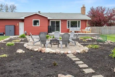 1437 E Gateway Circle S Fargo ND 58103