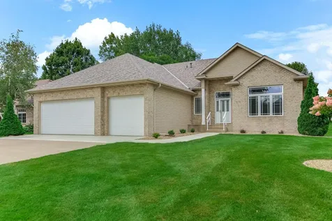 1840 Wyndham Hill Drive Hastings MN 55033