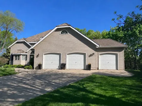 1203 Parkside Drive Marshall MN 56258