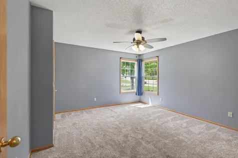 14435 Alabama Avenue S Savage MN 55378