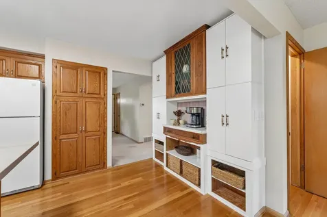 881 Pandora Drive NE Fridley MN 55432