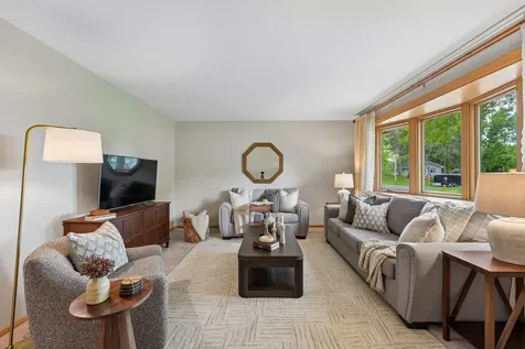 881 Pandora Drive NE Fridley MN 55432
