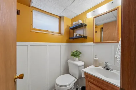 881 Pandora Drive NE Fridley MN 55432