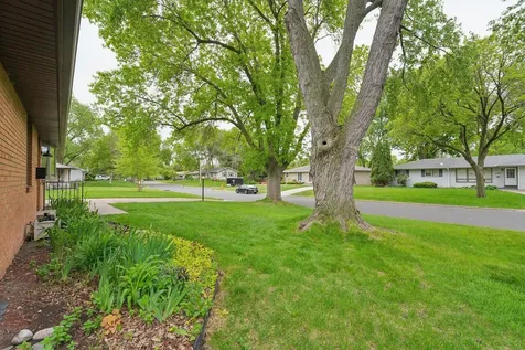 881 Pandora Drive NE Fridley MN 55432
