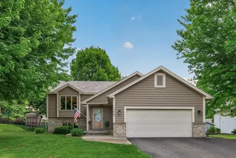 13628 Bryant Place S Burnsville MN 55337