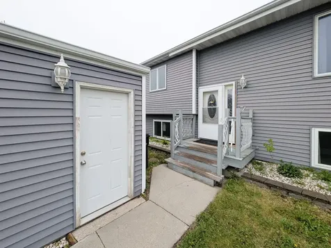 1918 5 Avenue E West Fargo ND 58078