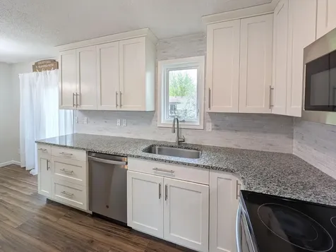 1918 5 Avenue E West Fargo ND 58078