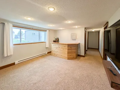 1918 5 Avenue E West Fargo ND 58078