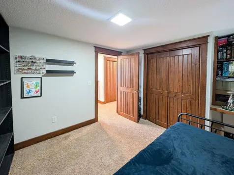 1918 5 Avenue E West Fargo ND 58078