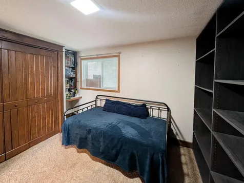 1918 5 Avenue E West Fargo ND 58078