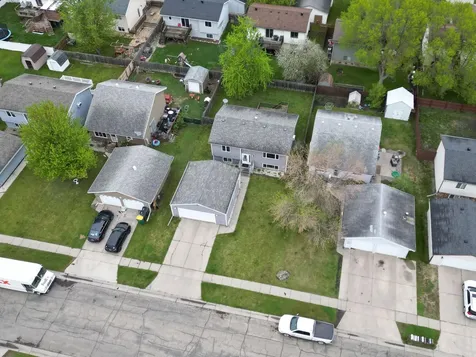 1918 5 Avenue E West Fargo ND 58078