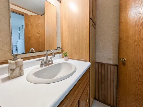 1918 5 Avenue E West Fargo ND 58078