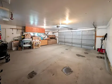 1918 5 Avenue E West Fargo ND 58078