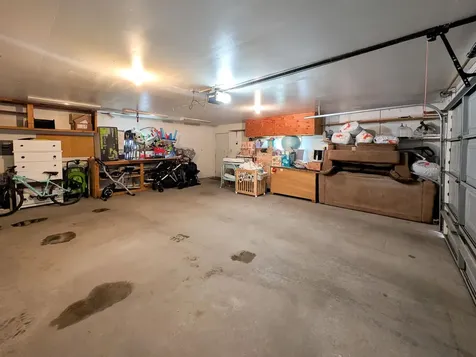 1918 5 Avenue E West Fargo ND 58078