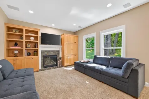 7200 Owen Street Loretto MN 55357