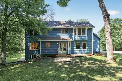 7200 Owen Street Loretto MN 55357