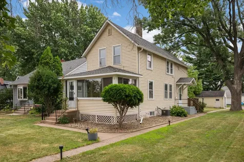 4852 Bloom Avenue White Bear Lake MN 55110