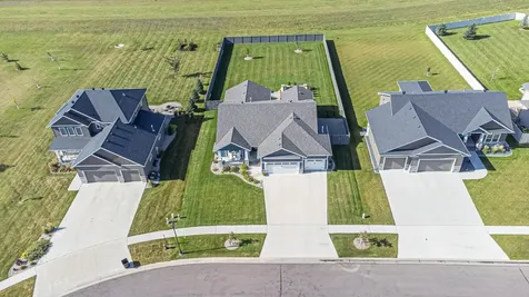 6969 Golden Valley Parkway S Fargo ND 58104