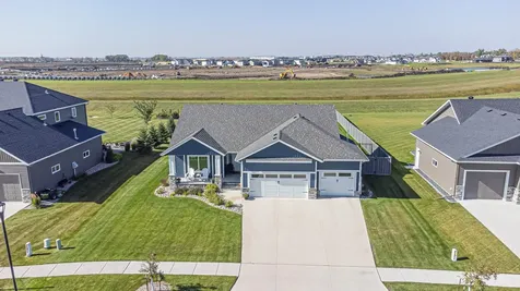 6969 Golden Valley Parkway S Fargo ND 58104