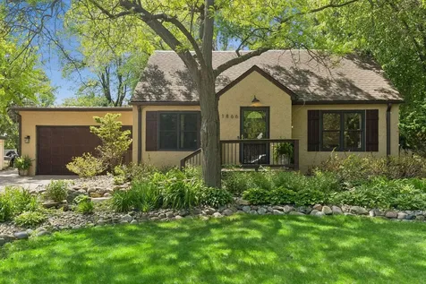 1866 Edgewater Avenue Arden Hills MN 55112