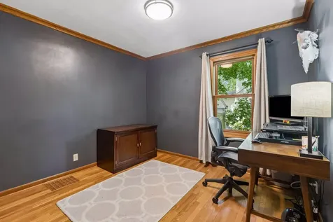 1866 Edgewater Avenue Arden Hills MN 55112