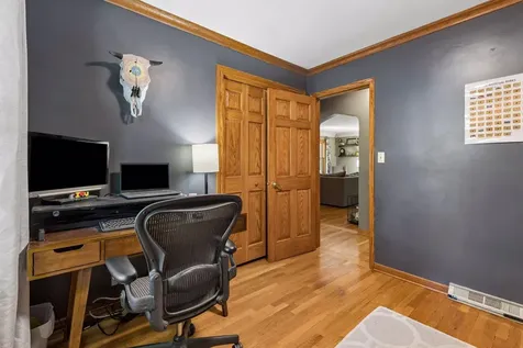 1866 Edgewater Avenue Arden Hills MN 55112