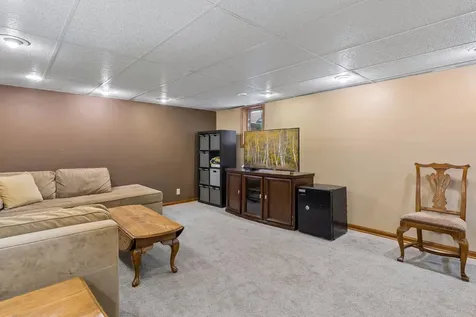 1866 Edgewater Avenue Arden Hills MN 55112