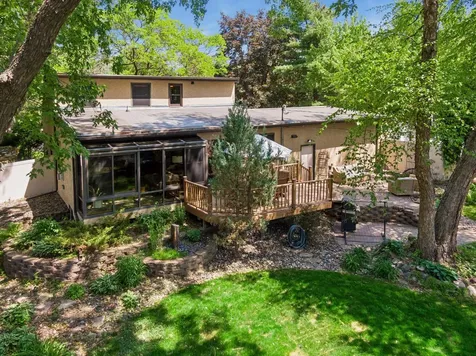 1866 Edgewater Avenue Arden Hills MN 55112