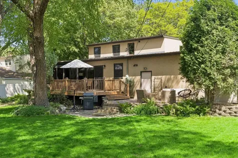 1866 Edgewater Avenue Arden Hills MN 55112